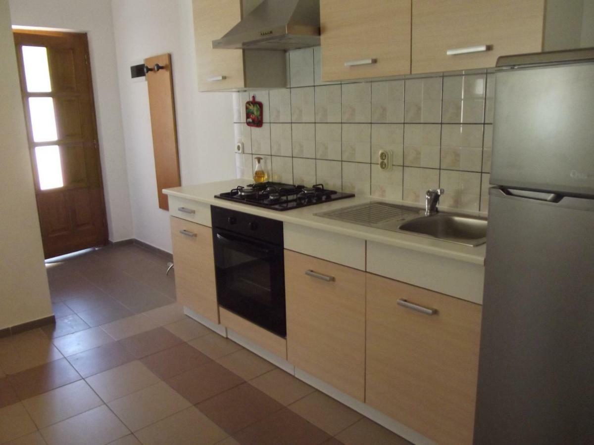 Apartments Goga 말리로시니 외부 사진